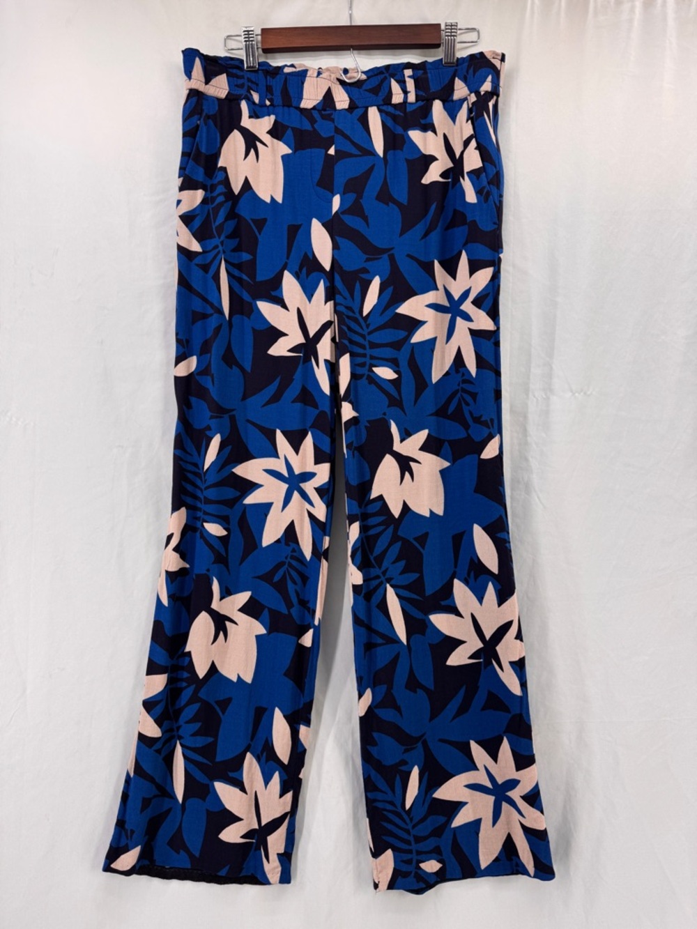 Ann Taylor LOFT Flowy Pull On Wide Leg Pants Blue Floral Medium Summer Resort